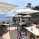 Aparthotel Casa E Vela
