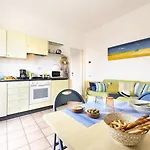 Casa E Vela Aparthotel
