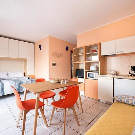 Ξενοδοχείο με διαμερίσματα Casa E Vela 3*