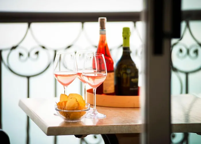 Casa E Vela Aparthotel