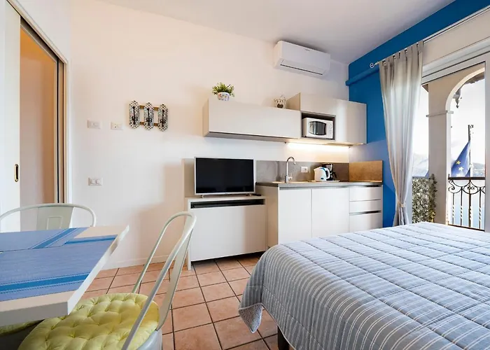 Aparthotel Casa E Vela 3*