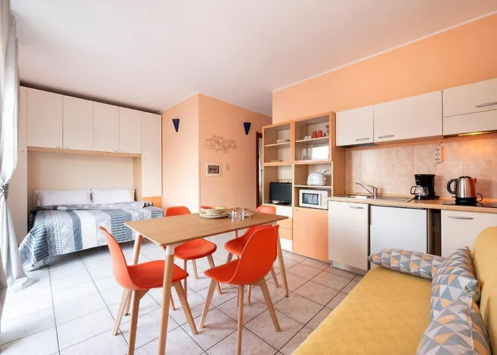 Aparthotel Casa E Vela 3*