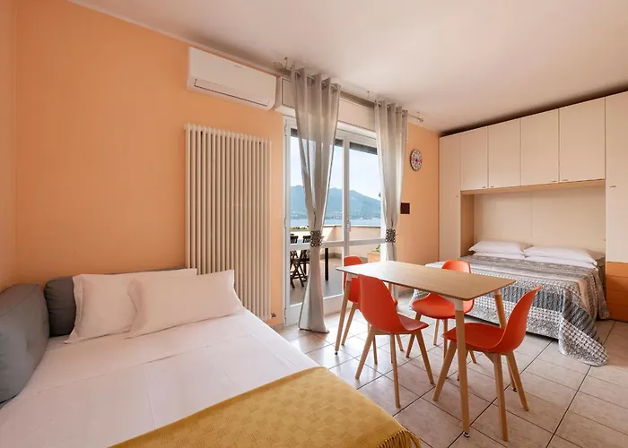 Casa E Vela Апарт-отель Оджеббио