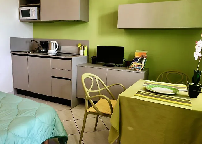 Casa E Vela 3* 오게비오